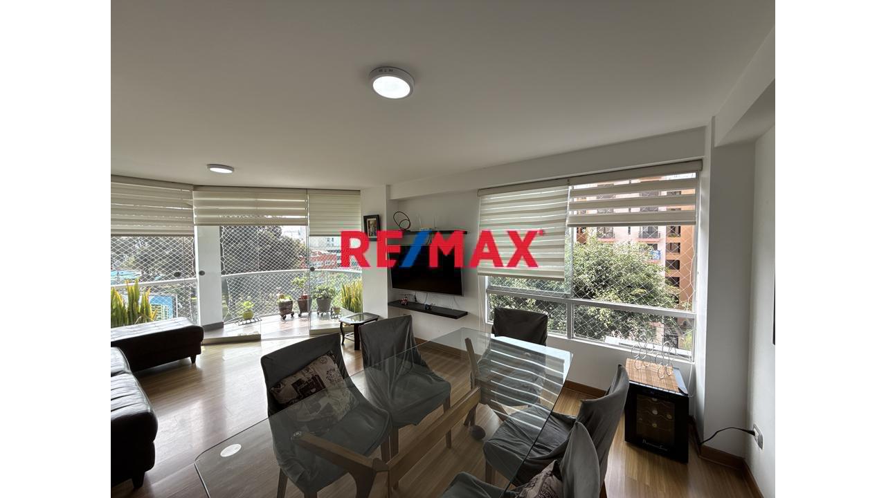 Departamento En Venta En Jesús María – Av. San Felipe Con Jr. Caracas