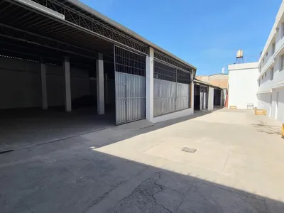 Alquiler de Local Comercial en Paucarpata - Arequipa 0 Dormitorio 