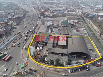 Venta de Local Industrial en Ate - Lima 0 Dormitorio 
