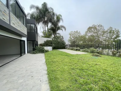 Venta de Casa en La Molina - Lima 4 Dormitorios