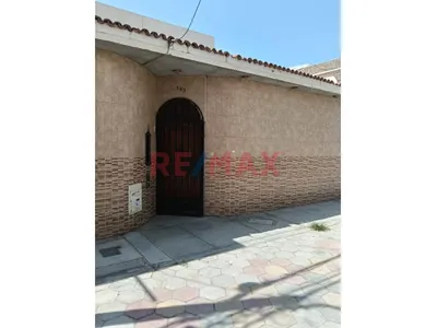 🏡 Casa En Venta En La Calle Raca Rumi 163 – Urb. Federico Villarreal