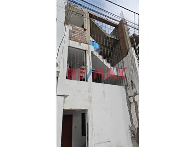 Se Vende Casa En Villa El Salvador