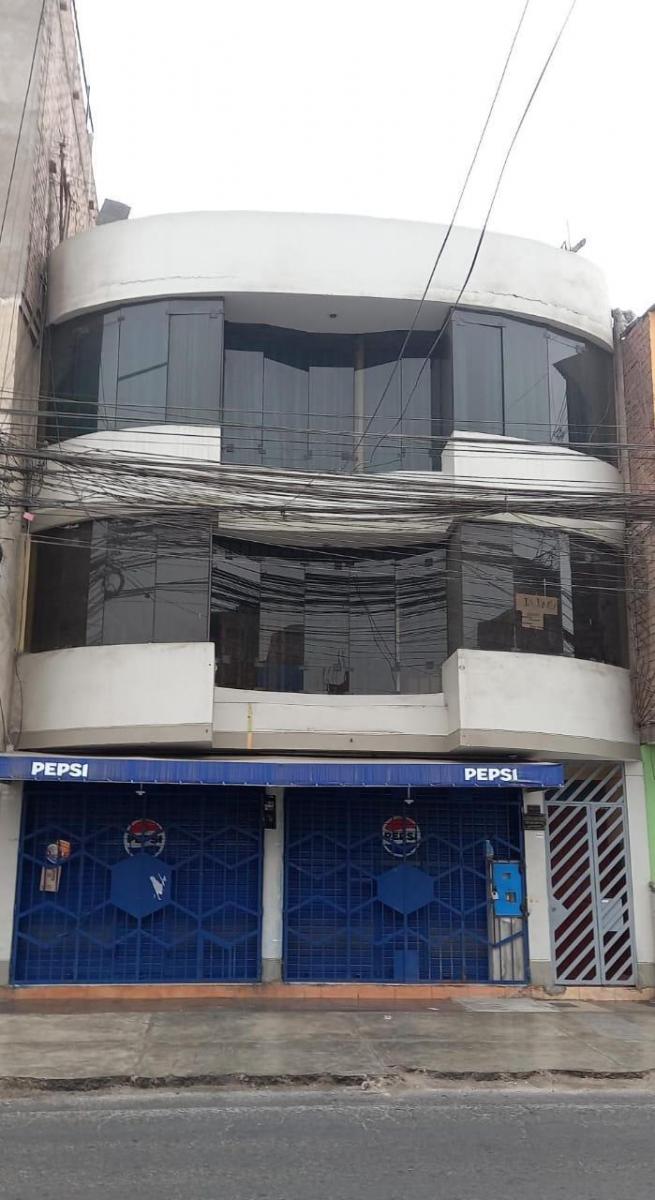 Venta de Departamento en San Martín de Porres - Lima 4 Dormitorios 