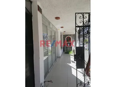 Casa Para Vivienda Y Negocio