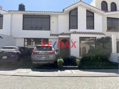 Casa En Venta Quinta Privada Los Sauces Cayma