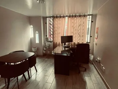 Alquiler de Oficina en Los Olivos - Lima 0 Dormitorio 