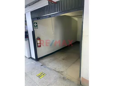 Se Vende Local Comercial Estratégico en Av. Abancay | Galería La Casona (11.53 m²)