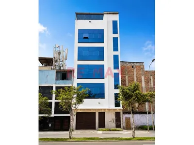 🏢Vendo Edificio Completo En Vmt Con Ascensor, 5 Pisos, 200 M² De Terreno Y Excelente Proyección Comercial🎯