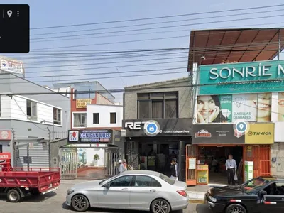 Venta de Local Comercial en San Luis - Lima 0 Dormitorio 