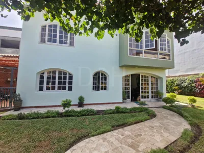 Venta de Casa en San Borja - Lima 4 Dormitorios