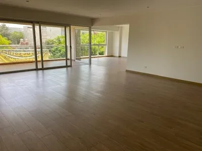 Departamento en venta · Av Velasco Astete, Santiago de Surco · 322 m², 4 dorm.