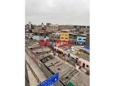Terreno De 1,778 M² Junto A La Estación Grau Del Metro De Lima.