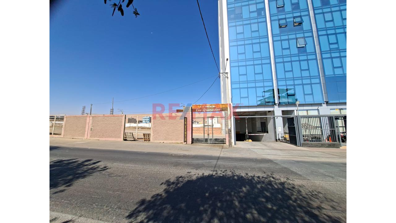 Se Vende Terreno Comercial