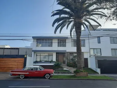 Venta de Casa en San Isidro - Lima 4 Dormitorios
