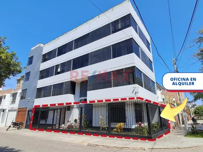 Oficina Amoblada Primer Piso En Alquiler Cerca A La Urb Santa Victoria Chiclayo