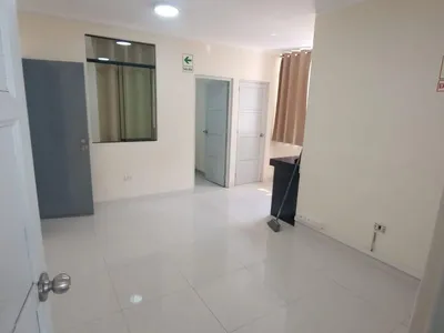Alquiler de Oficina en Lince - Lima 0 Dormitorio 