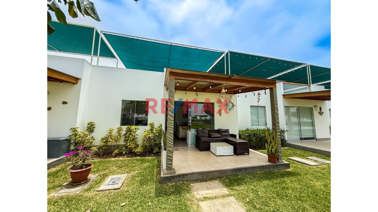 🏖️ Casa En Kala Con Vista A La Piscina
