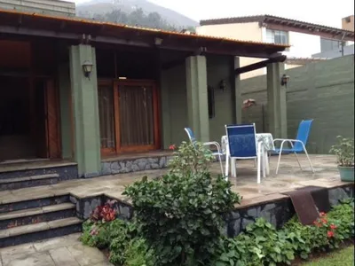 Casa en venta · Calle Ricardo Elias Aparicio, La Molina · 319 m², 4 dorm.