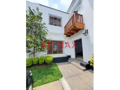 Venta De Casa En San Isidro Los Naranjos