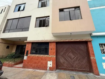 Venta de Casa en San Martín de Porres - Lima 20 Dormitorios 
