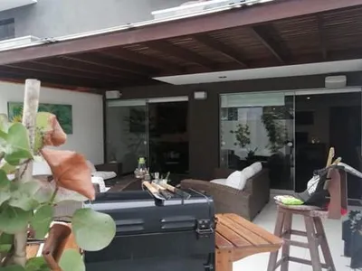 Venta de Departamento en Santiago de Surco - Lima 3 Dormitorios 