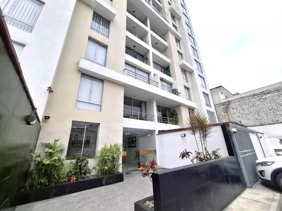 Venta de Departamento en Lince - Lima 3 Dormitorios 