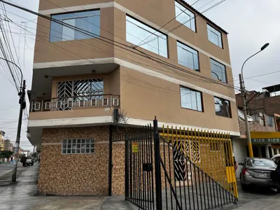 Venta de Casa en San Martín de Porres - Lima 7 Dormitorios 