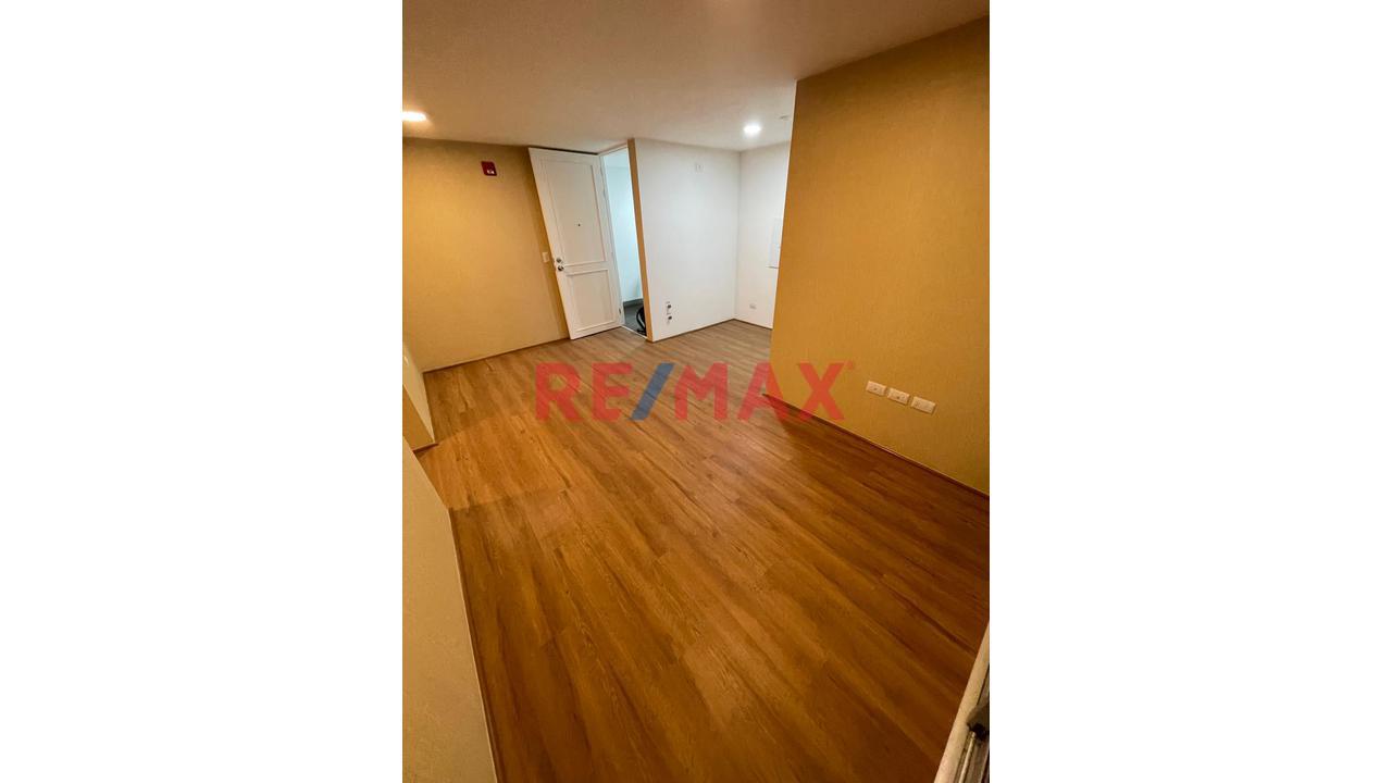 Se Alquila Departamento De Estreno En Condominio Acacias - Comas