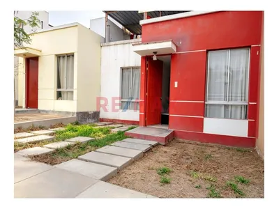 Se Vende Casa Acogedora En Condominios Villa Club 5 En Carabayllo