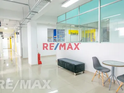 Oficina en alquiler · El Agustino · 51 m²