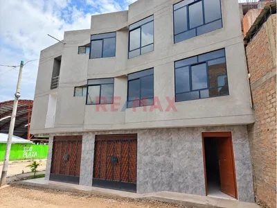 🏢 ¡Departamento En Alquiler En El Tambo!