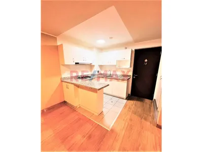 Lindo Dpto.En Venta Con Cochera En Urb. La Campiña-Chorrillos