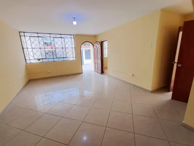 Alquiler de Casa en Santiago de Surco - Lima 1 Dormitorio 