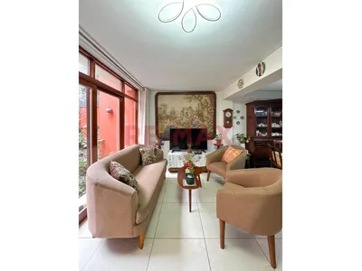 Se Vende Casa En Miraflores A Precio De Terreno