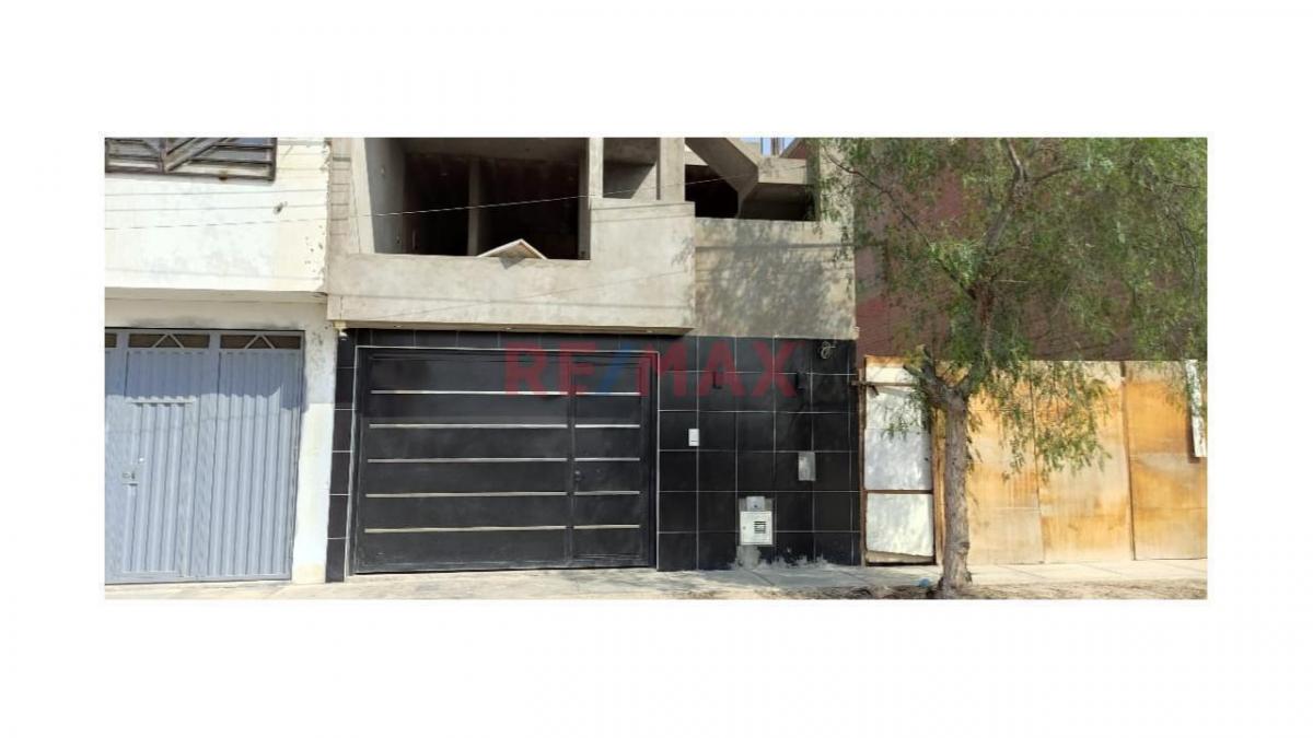 Venta de Casa en Puente Piedra - Lima 4 Dormitorios 