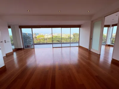 Venta de Departamento en San Isidro - Lima 4 Dormitorios