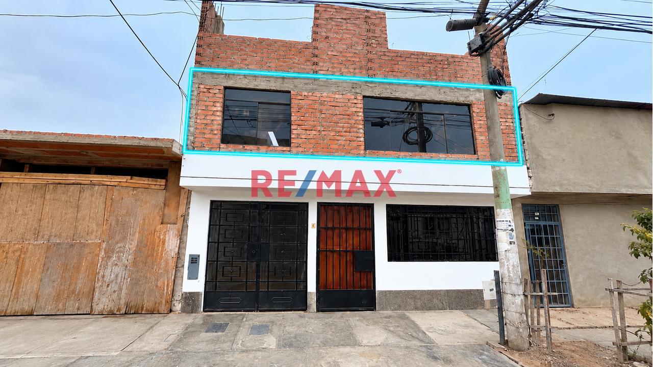 Invierte En Tu Próximo Proyecto 100 M2  - Departamento En Puente Piedra