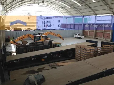 Venta de Local Comercial en Ate - Lima 0 Dormitorio 