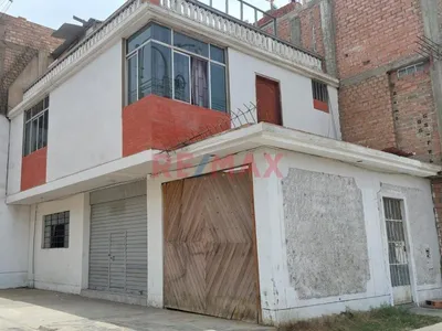 Venta de Casa en Los Olivos - Lima 2 Dormitorios 