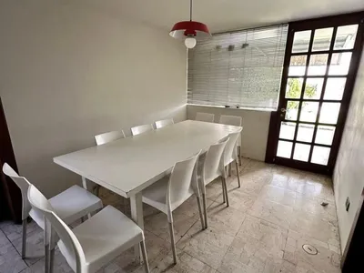 Venta de Casa en Cayma - Arequipa 5 Dormitorios 