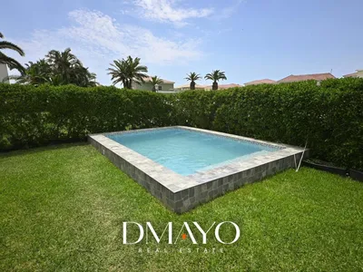 Venta de Casa en Lurín - Lima 6 Dormitorios 