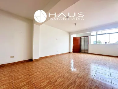 Venta de Departamento en Ate - Lima 3 Dormitorios