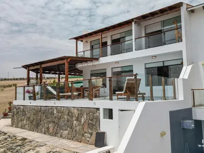 Venta de Casa de Playa en Asia - Cañete 6 Dormitorios 