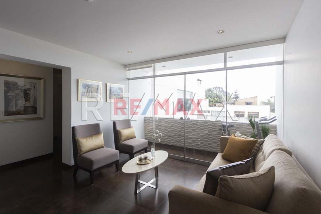 Venta de Departamento en Miraflores - Lima 3 Dormitorios 