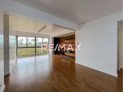Hermoso Flat En Alquiler Frente Al Parque De La Pera, 2 Dormitorios.