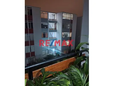 Departamento En Alquiler En Surquillo – 2 Dormitorios Y Excelente Ubicación
