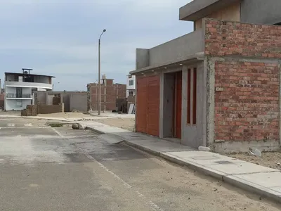 Se Vende Terreno De 90M2 En 2Da Etapa Urbanización Altos Del Valle - Moche En S/. 120.000