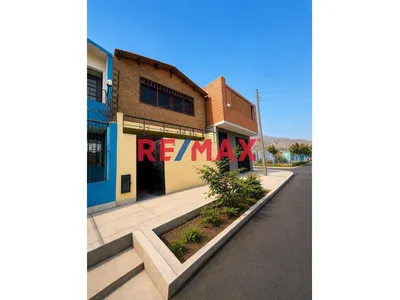 🏡✨ ¡Casa En Venta En Santa Clara, Ate! ✨🏡