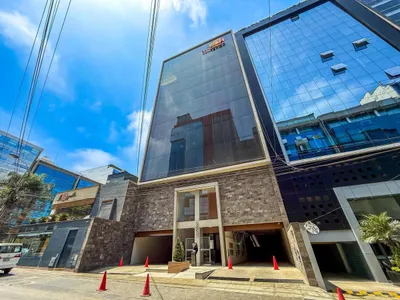 Venta de Local Comercial en Santiago de Surco - Lima 0 Dormitorio 