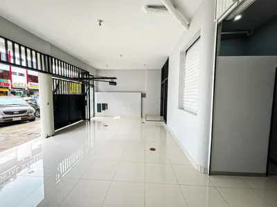 Alquiler de Local Comercial en Lince - Lima 12 Dormitorios 